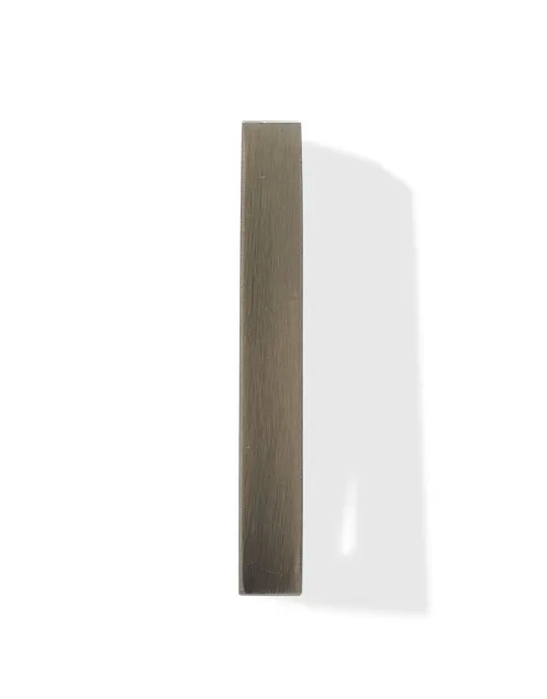 HANDLE 08