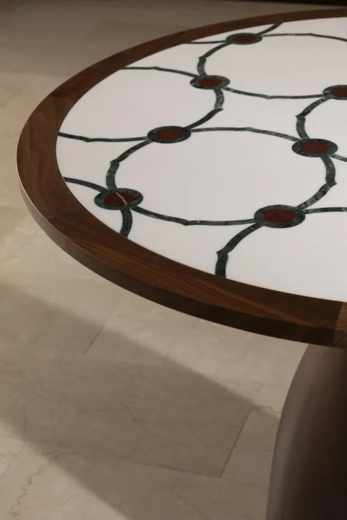 THOMAS